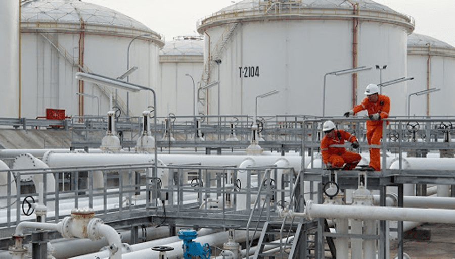 Tank Farm Safety – Photo courtesy of Delta Oil Tanking