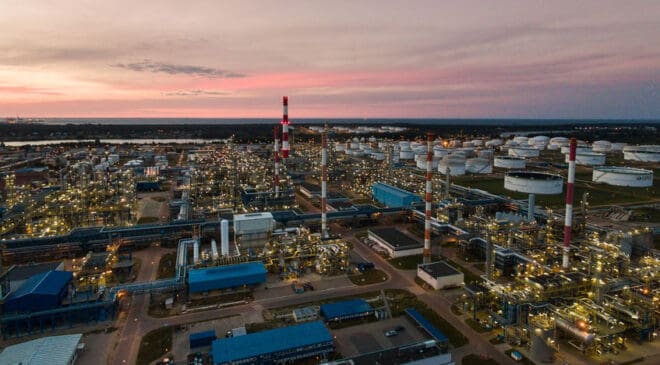 US Petrochemical Industry Forced to Rethink Investment Decisions Amid COVID-19 Pandemic 27 US petrochemical industry forced to rethink investment decisions amid COVID-19 pandemic