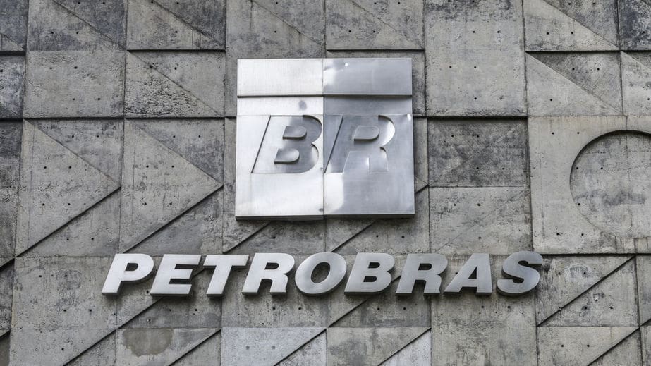 An increase of Exports is Not Enough to Avoid a Q2 Loss in Net Results for Petrobras 1 An increase of exports is not enough to avoid a Q2 loss in net results for Petrobras