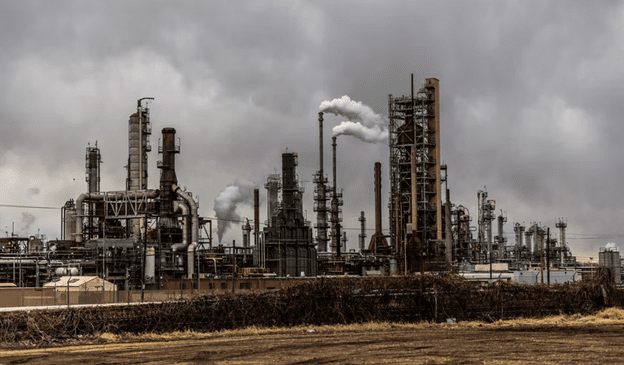4 Ways Technology Has Improved Safety in the Oil and Gas Industry