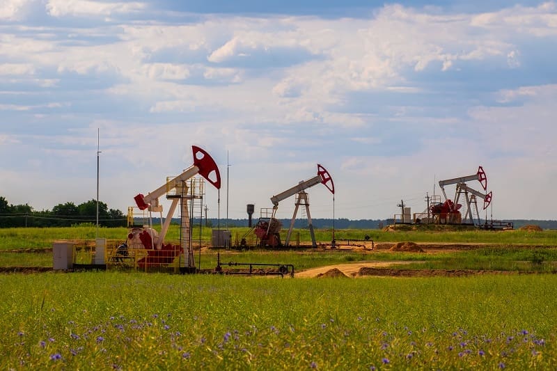 Top 8 Most Common Oilfield Accidents And How To Avoid Them 1 Top 8 Most Common Oilfield Accidents And How To Avoid Them