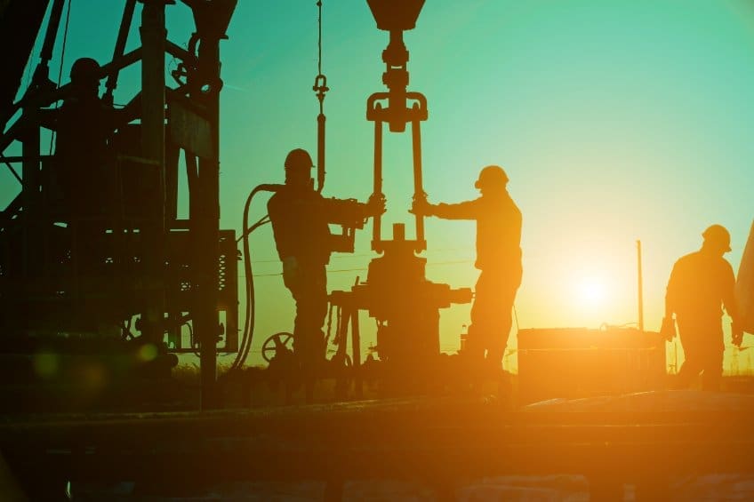 Permian Basin Contributes $153.2 Billion and nearly 700,000 Jobs to U.S. Economy 1 Permian Basin Contributes $153.2 Billion and nearly 700,000 Jobs to U.S. Economy