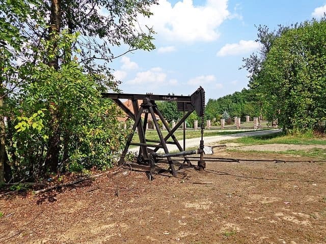 Texas will Plug 800 Abandoned Oil and Gas Wells Compliments of the Federal Infrastructure Bill 1 Texas will Plug 800 Abandoned Oil and Gas Wells Compliments of the Federal Infrastructure Bill