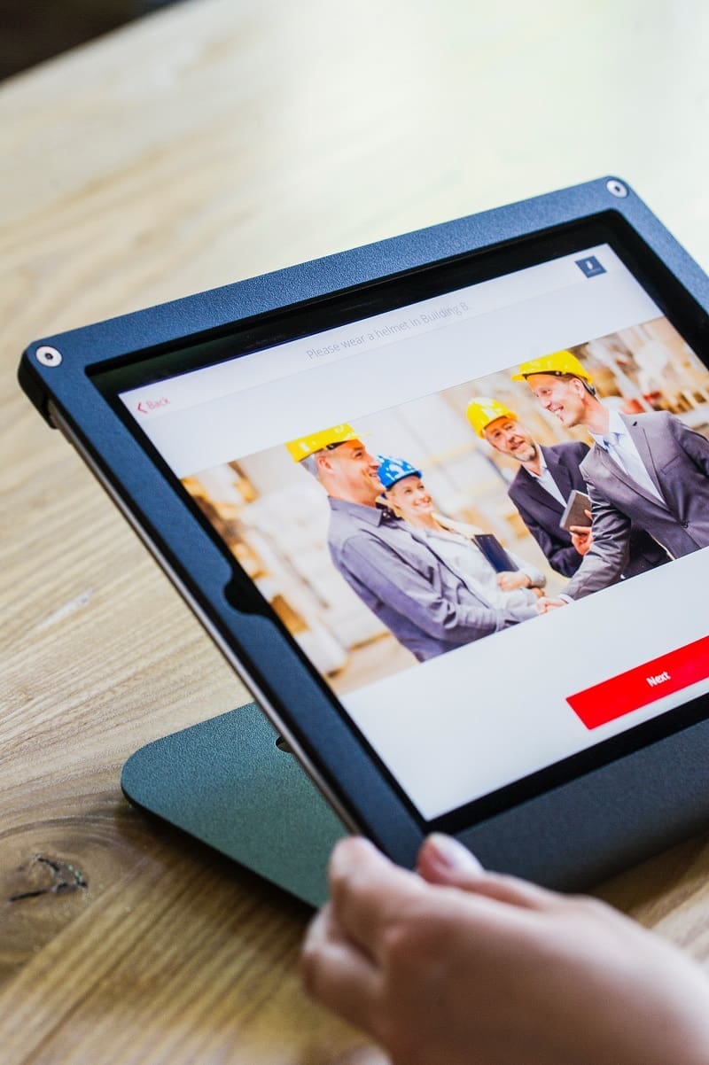 Digitization of Oil and Gas Industries: Advantage of a Website Presence 1 Digitization of Oil and Gas Industries: Advantage of a Website Presence