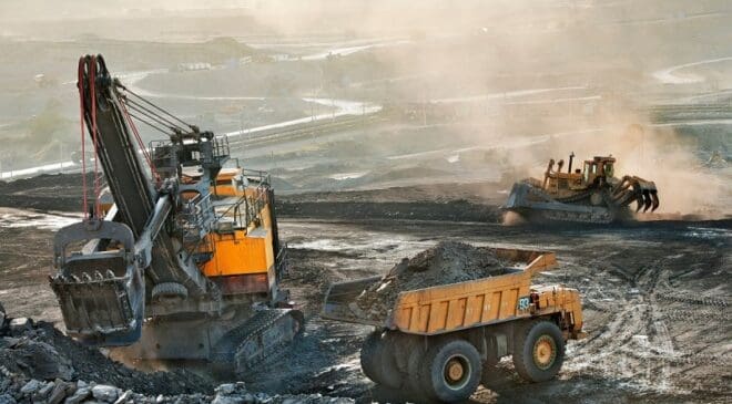 7 Facts About Coal and Australia’s Mining Industry
