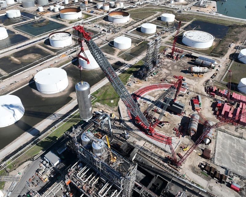 Removal and replacement of four coke drums completed ahead of schedule