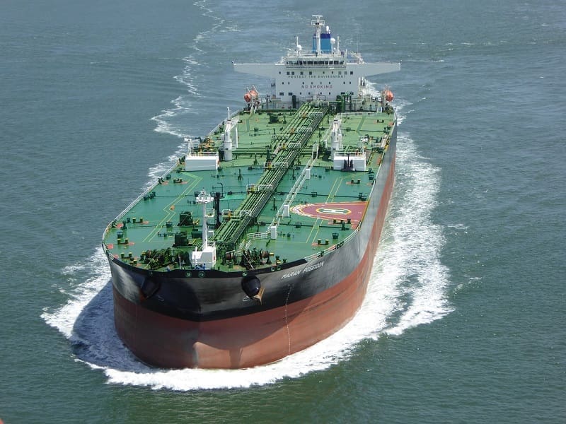 China Implements Release of Imported Oil Stranded in Port 1 China Implements Release of Imported Oil Stranded in Port