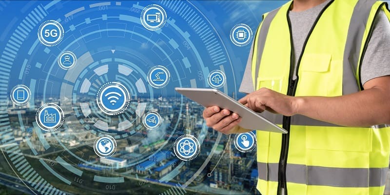 Securing Critical Infrastructure: Best Practices For Oil Industry Operators 1 Securing Critical Infrastructure: Best Practices For Oil Industry Operators