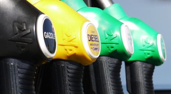 Shell CEO Predicts ‘Dangerous and Irresponsible’ Repercussions in Cutting Oil Production
