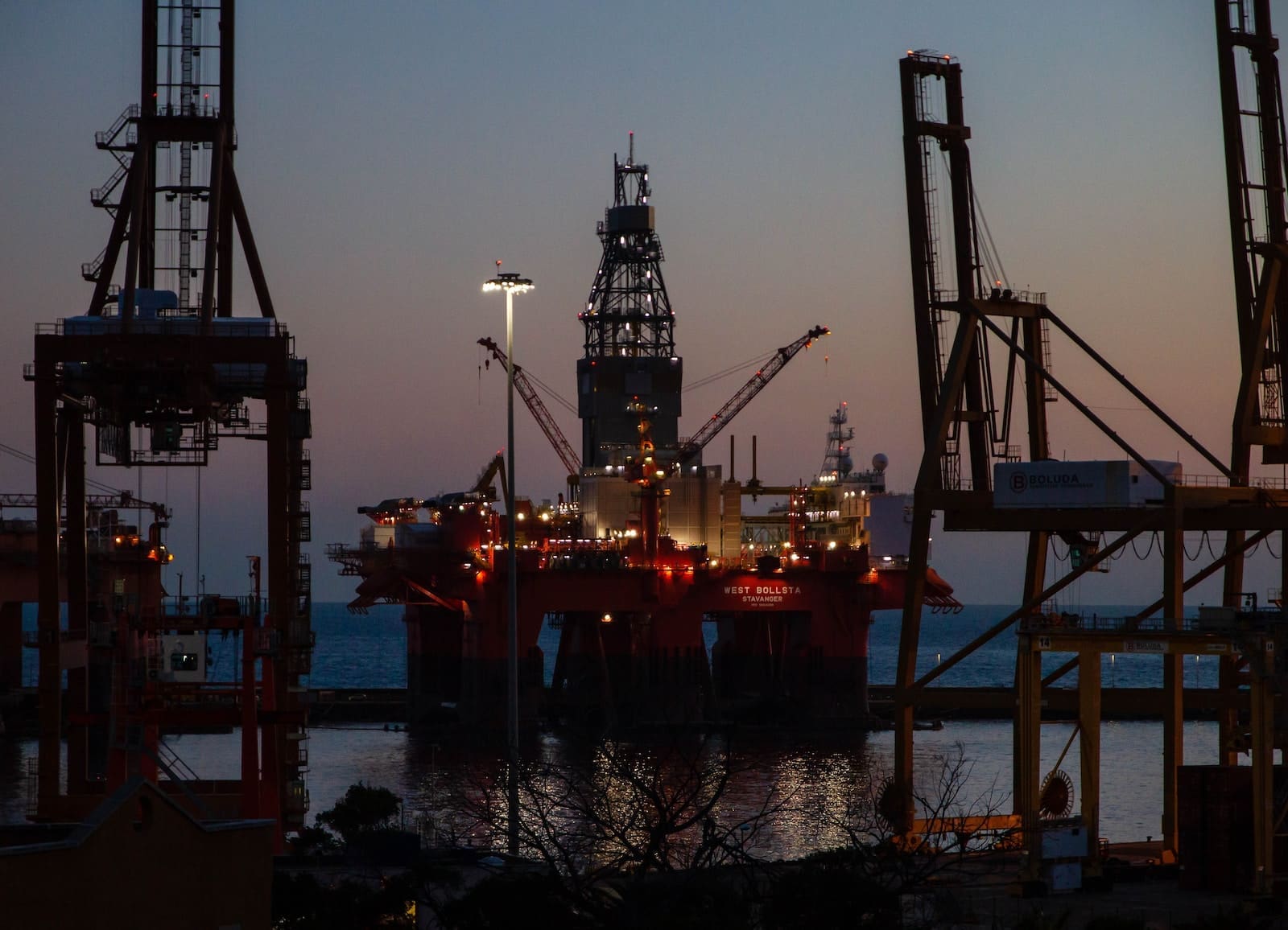 Oil and Gas Sector Overview: Oilfield Services 1 Service providers in the oilfield sector: an overview