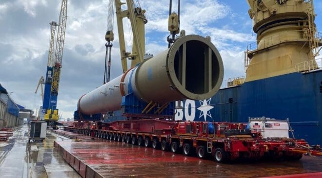 Record-breaking reactor installation for Lithuanian refinery