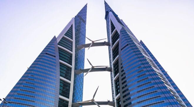 1,300 MWh without panels — A 787-foot luxury energy tower rewrites the Arab skyline 13 luxury energy tower