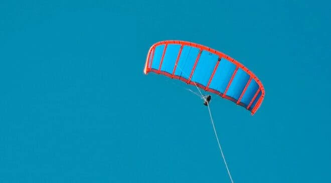 It flies and produces 30 kW at 1,300 feet — Kitepower proves we may no longer need wind turbines 49 Kitepower we no longer need wind turbines
