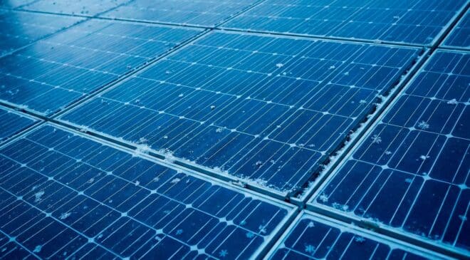 From solar panels to "snow panels" — Latest Chinese invention generates power even from raindrops 24 solar panels, China
