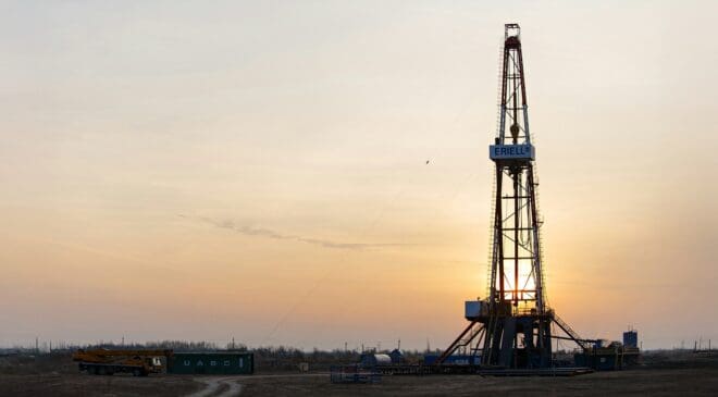Petronas completes drilling of the Caiman-1 exploration well offshore Suriname 28 Petronas completes drilling activities in Suriname