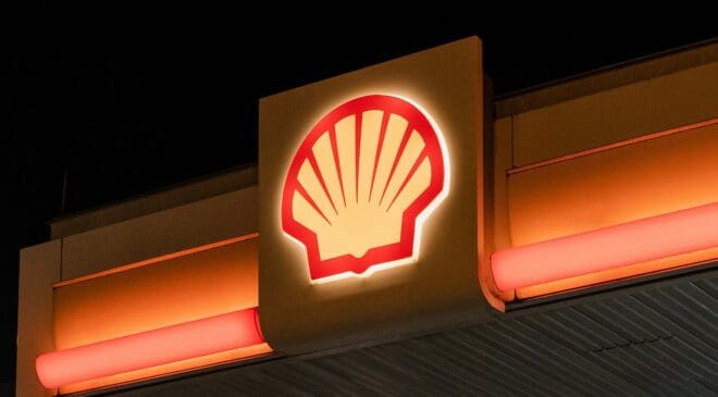 Shell boosts its stake in Brazil’s pre-salt assets as the company deepens its upstream presence 33 Shell boosts its Brazilian assets with two new projects