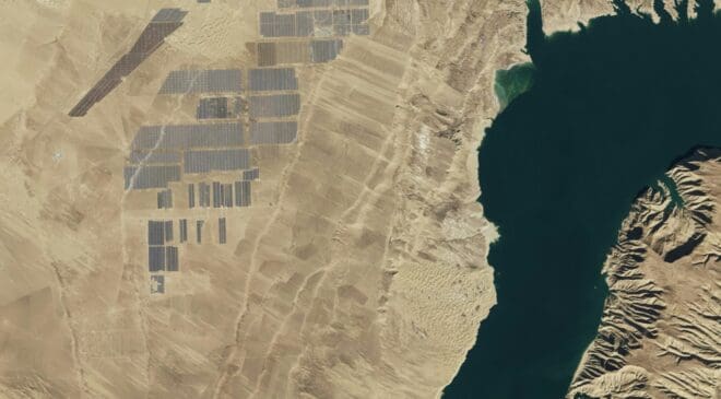 Not China, not India — Asian "sleeping giant" wakes up and will align 5,000,000 solar panels in 2026 17 China, renewable energy