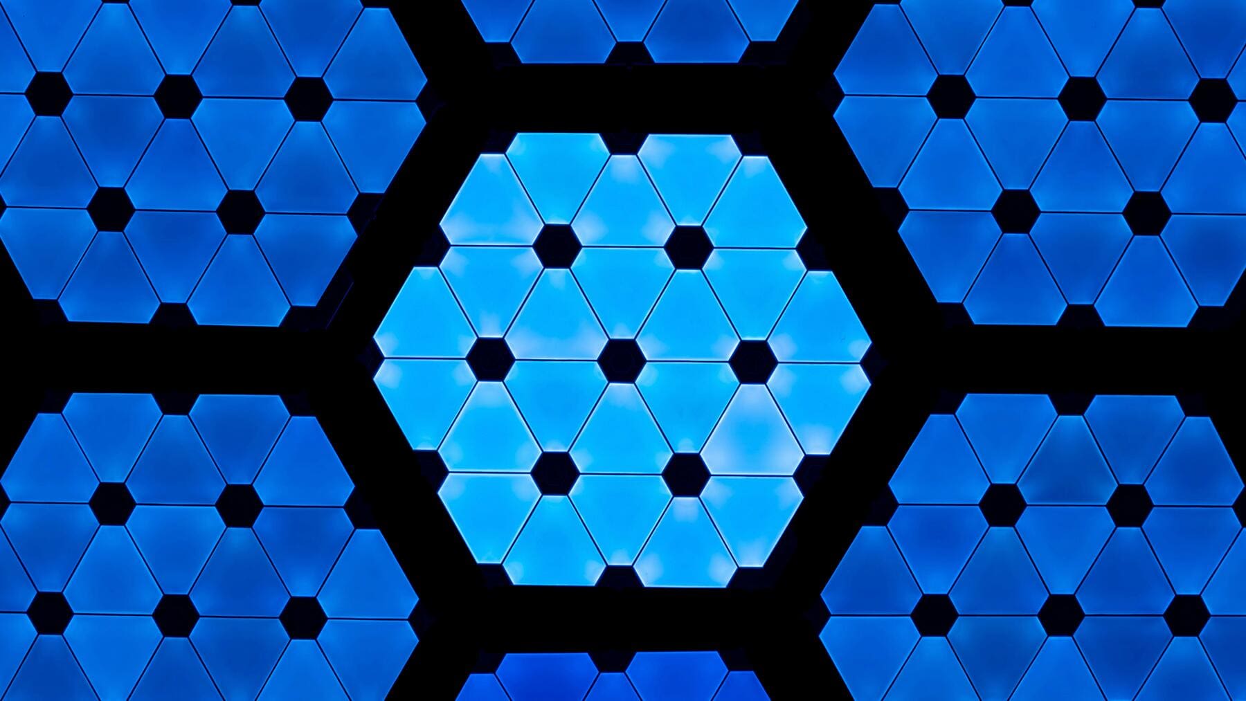 Impossible in 1883, nearly real in 2026 — Cambridge experts approach solar's last frontier with a new developed material producing a quantic effect