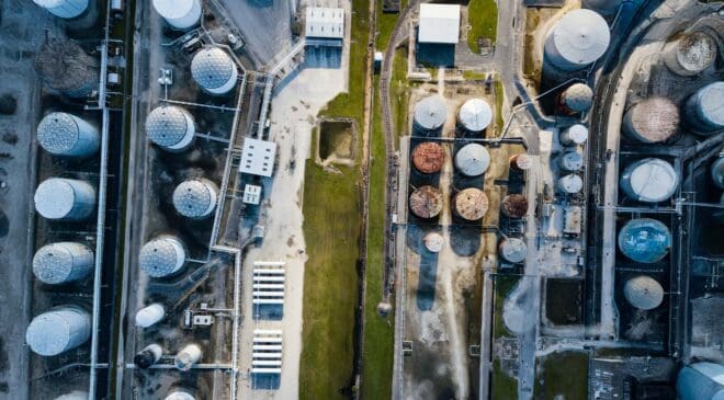 Vivakor agrees to acquire Coyote Oilfield Services under a non-binding letter of intent, bolstering its midstream footprint ahead of a planned February 2026 close 10 Vivakor to acquire Coyote Oilfield Services