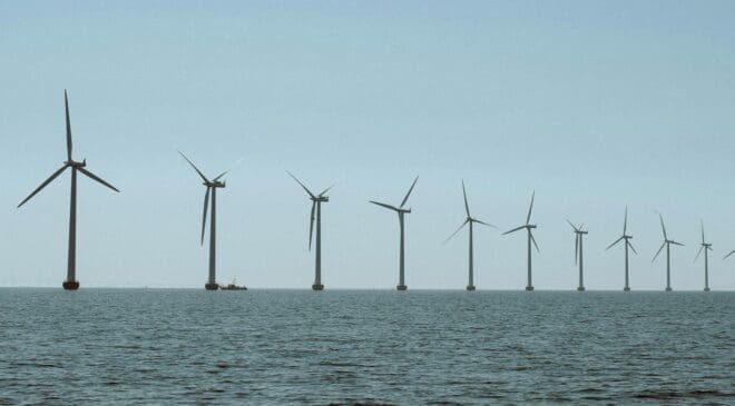 UK authorities approve Rampion 2, clearing the 1.2 GW offshore wind project for development 34 UK approves development plan for Rampion wind farm