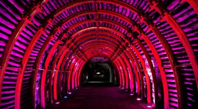 It was just an ordinary underground cave until researchers realized it could become a giant battery powered by Earth’s gravity 19 underground battery tunnel
