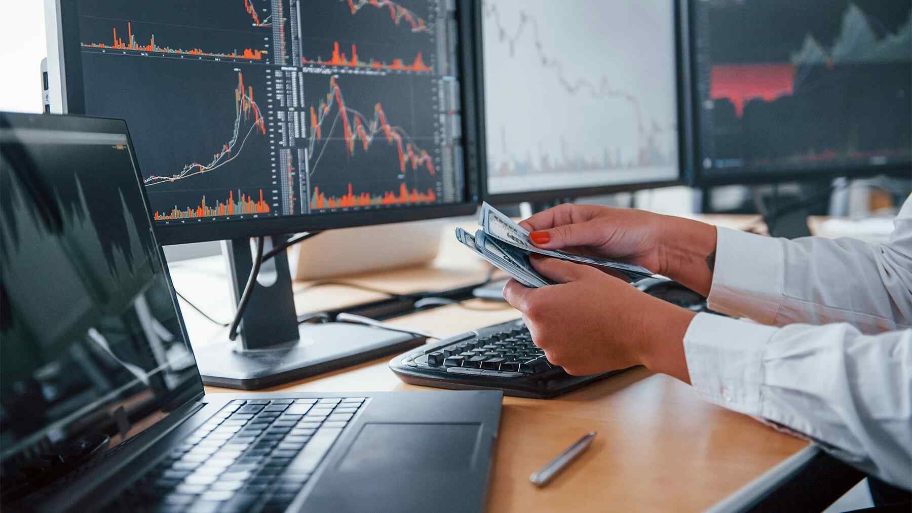 Plug Power marked market close by ringing Nasdaq bell on March 6, 2026 1 Market, man working in front of a computer