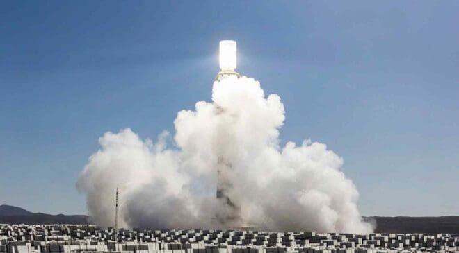 A solar plant was designed as a biological shield until it began creating an oasis that attracted hawks and lizards 40 solar plant south africa