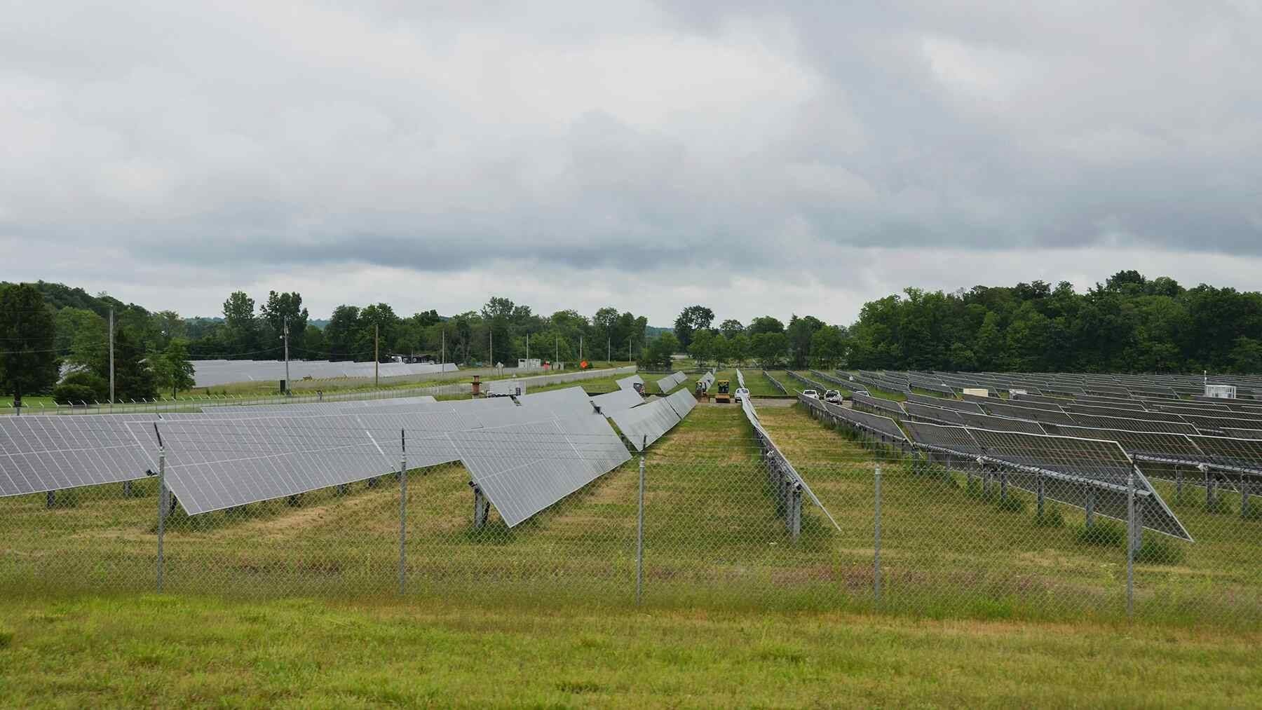 Hitachi Energy partners with Samsung C&T to scale grid solutions supporting solar power integration 1 Hitachi Energy solar facility