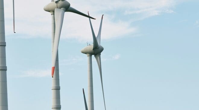 Five wind turbine makers have now each installed over 100 GW as global capacity surged 40% in a single year 16 Wind turbines
