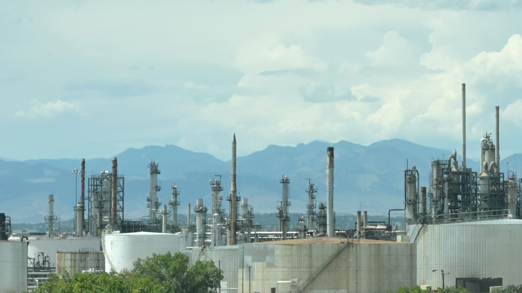 Phillips 66 sweeps six AFPM safety awards as two of its facilities claim the organization's highest honor 1 Phillips 66
