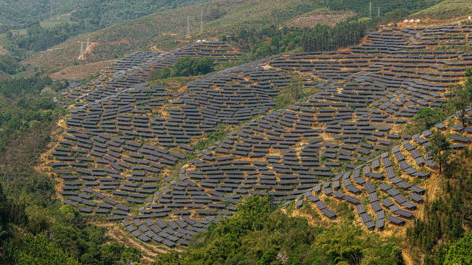 India quietly assembled 200 GW of solar projects in its pipeline and now its once-distant 2030 clean energy target is coming into focus 1 13. INTERNAL India quietly assembled 200 GW of solar projects in its pipeline and now its once—distant 2030 clean energy target is coming into focus