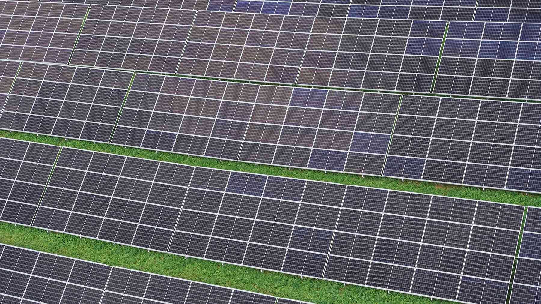 Renewable America completes construction of the Pearl Crop solar facility in California 1 Renewable America California facility
