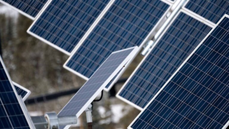 ARRAY Technologies solar tracker orderbook