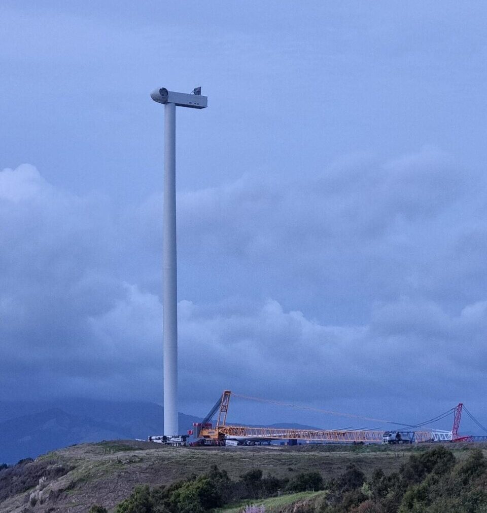 Worlds tallest wind turbine rising 1197 feet over former coal mine, 1 197 feet