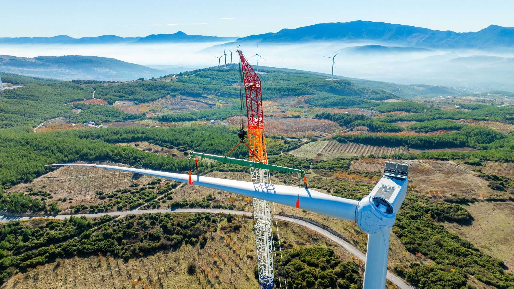 Audit of a widely used wind farm dataset reveals hidden errors that made turbines look more productive than they really were 1 Audit of a widely used wind farm dataset reveals hidden errors that made turbines look more productive than they really were