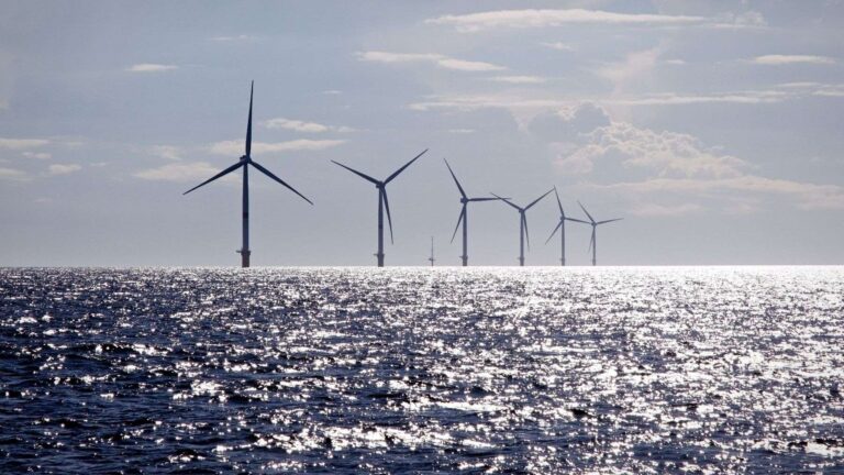 Wind farms can run longer and earn more by deliberately producing less power at the right moments